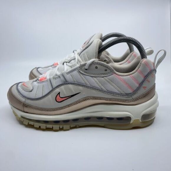 Nike Air Max 98 Rose Gold Women’s Size 7 Athletic Running Shoes CI9907-100 - Picture 3 of 10